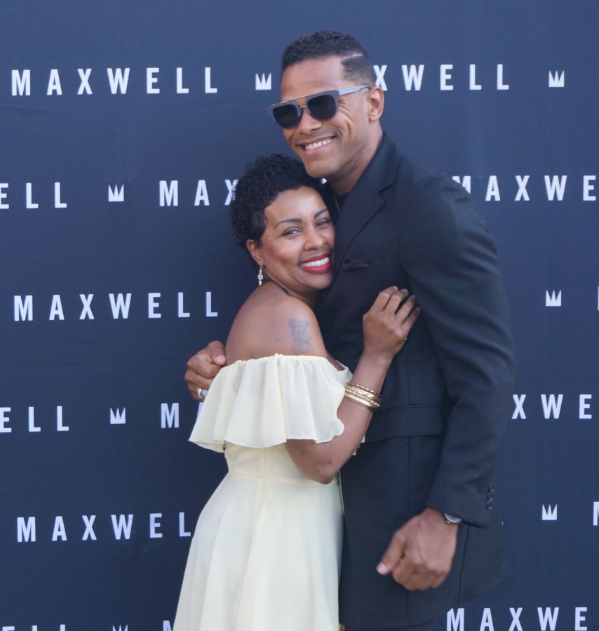 Maxwell, Ledisi, & Leela James Meet & Greet