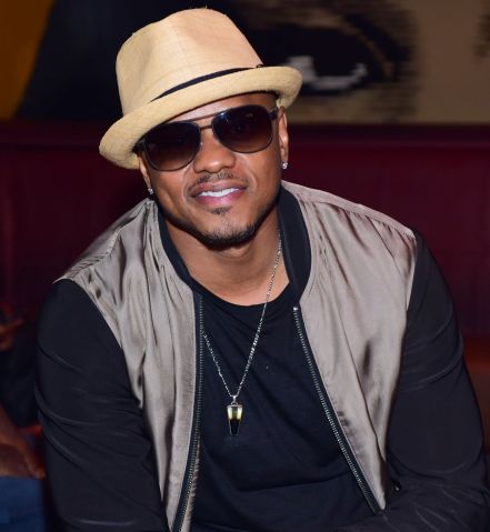 R&B Tuesdays Hosted by Donell Jones