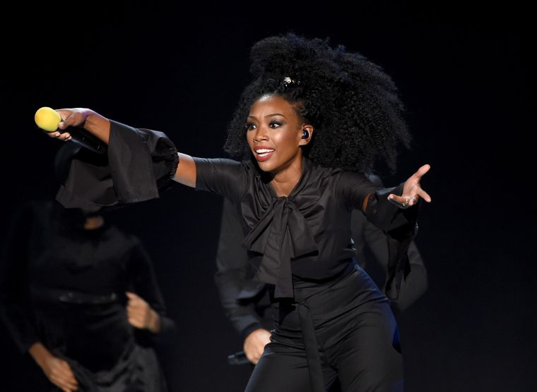2016 Soul Train Music Awards - Show