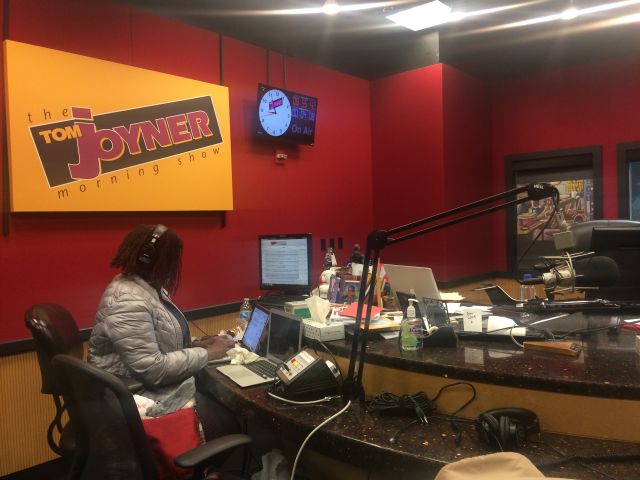 Radio One - Dallas Visits Tom Joyner In The Red Velvet Room (Photo Gallery)