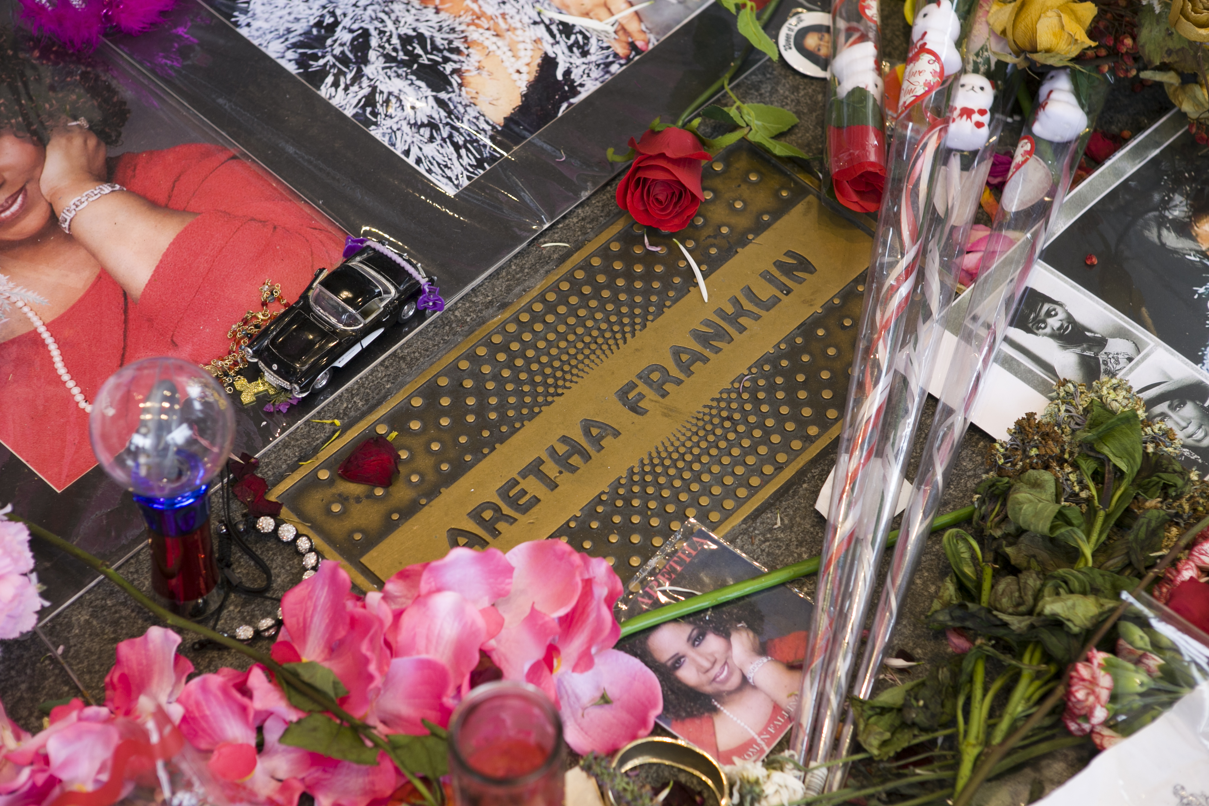 The Apollo Theater memorial of Aretha Franklin