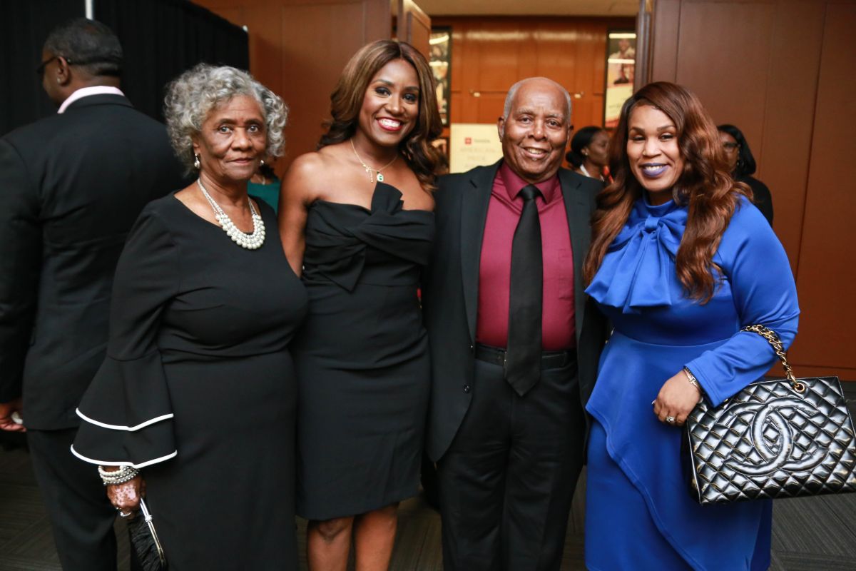Majic At The Salute Her Awards