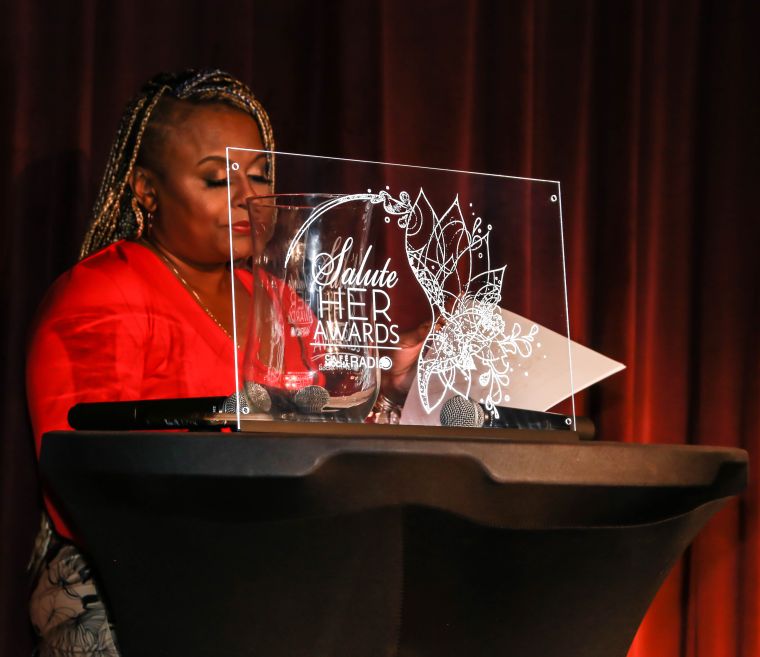 Majic At The Salute Her Awards