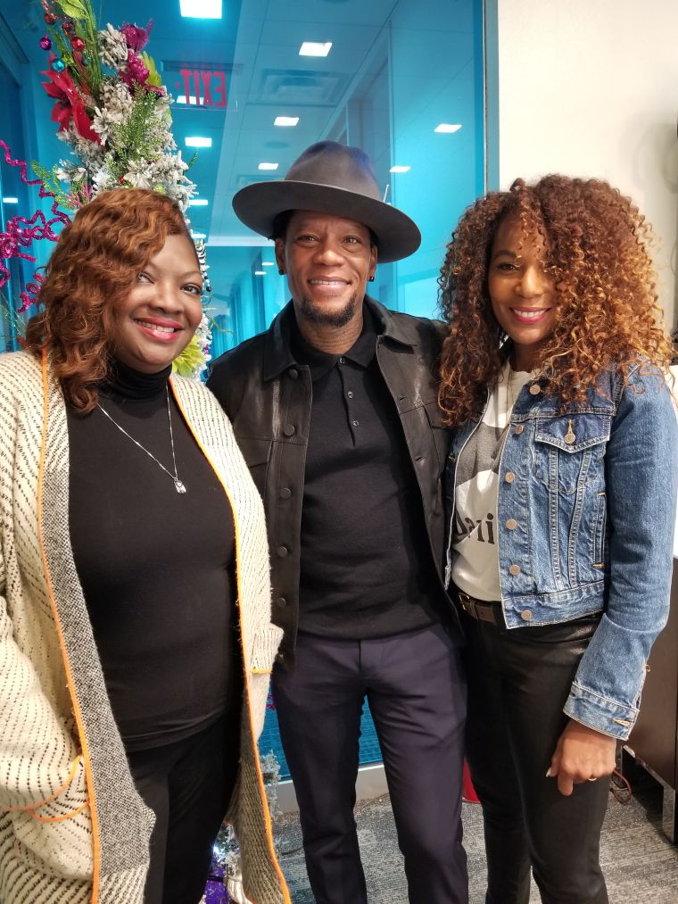 D.L. Hughley & Jasmine Sanders Meet-N-Greet (PHOTOS)