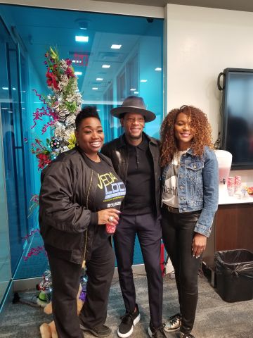 D.L. Hughley & Jasmine Sanders Meet-N-Greet (PHOTOS)