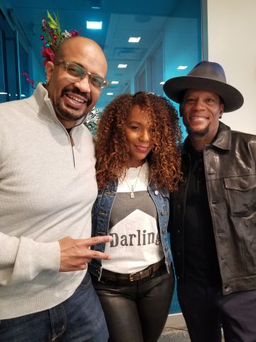 D.L. Hughley & Jasmine Sanders Meet-N-Greet (PHOTOS)