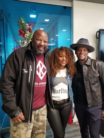 D.L. Hughley & Jasmine Sanders Meet-N-Greet (PHOTOS)