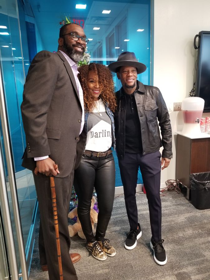 D.L. Hughley & Jasmine Sanders Meet-N-Greet (PHOTOS)