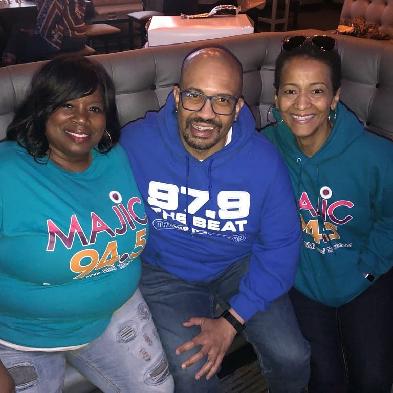 Big Game Party @ Vinetti's