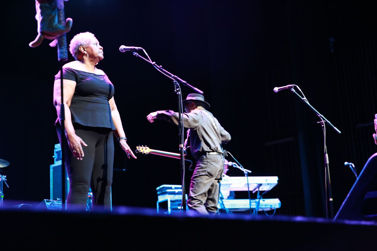 Majic 94.5 At The Dallas Blues Festival