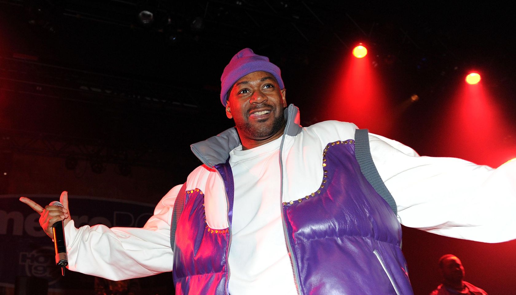 HOT 97's Metro PCS 5 Boro Takeover Tour: Wu Massacre