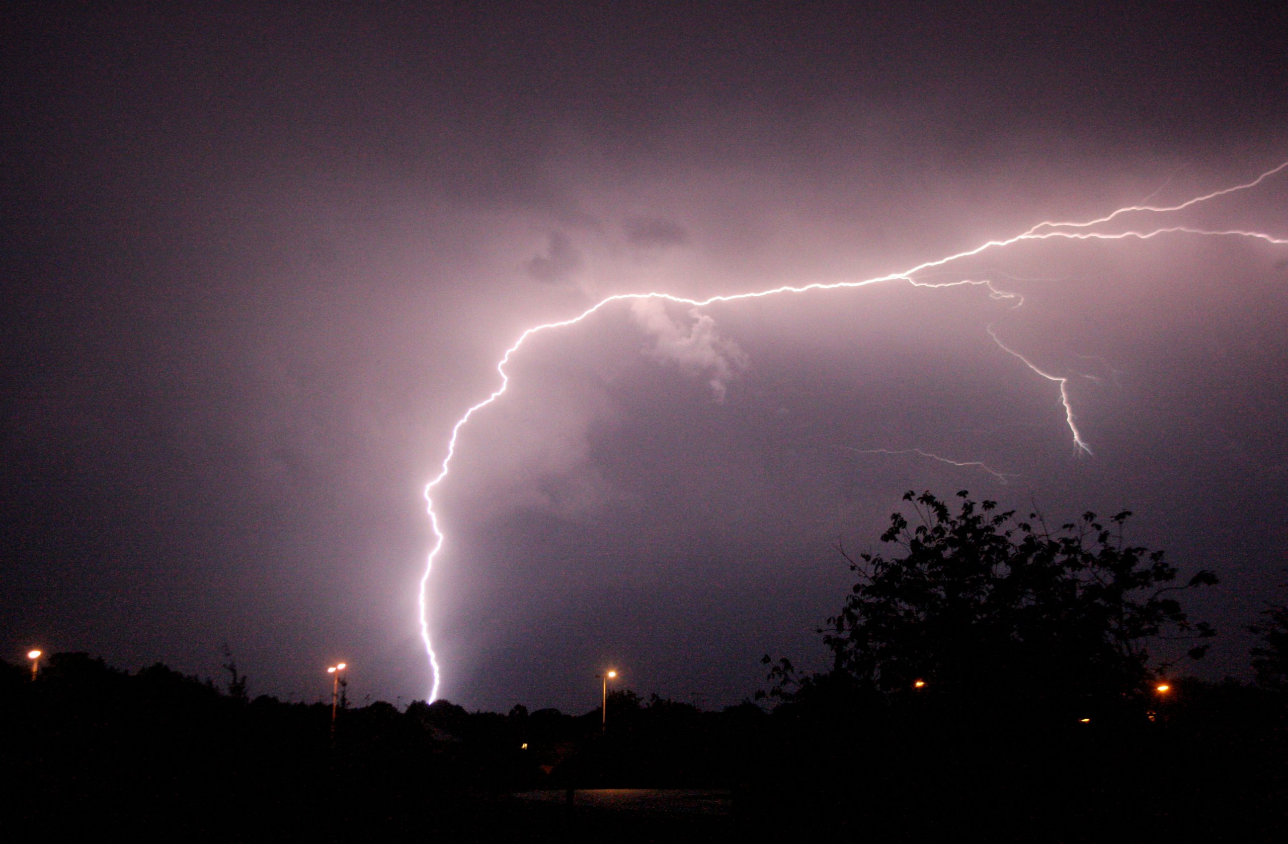 Lightning strikes at Leigh-on-Sea