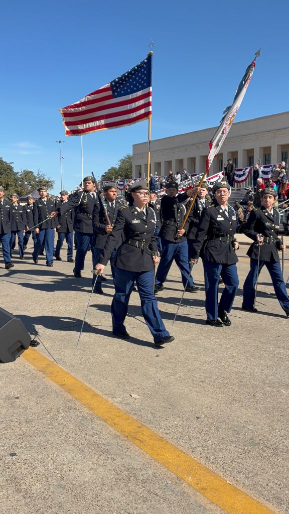 Dallas Veterans day parade