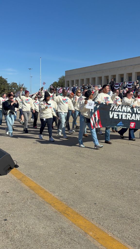 Dallas Veterans day parade