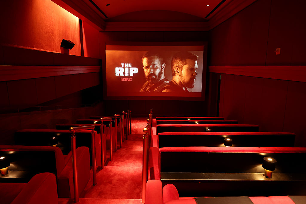 Netflix | The Rip Leading Latinas Dinner